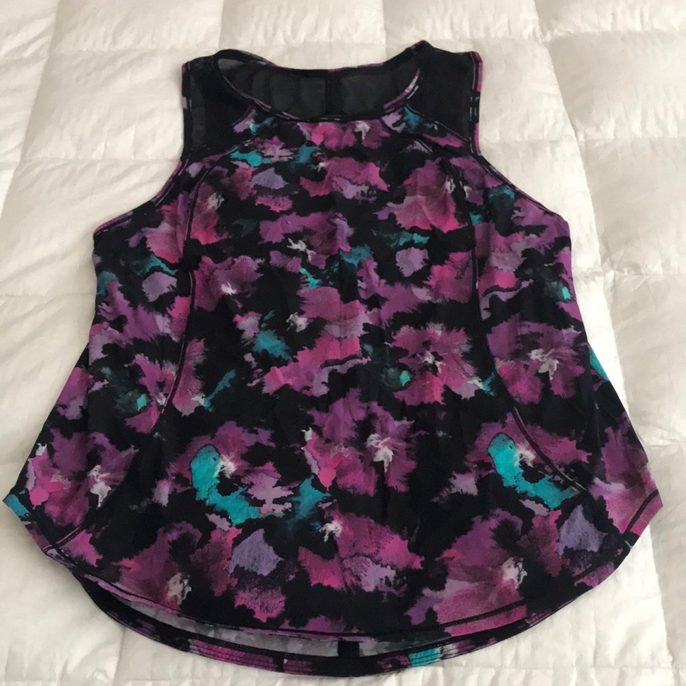 Lululemon sculpt tank- print